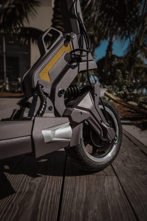 Dualtron Togo Electric Scooter - 48V 15Ah LG - Image 18