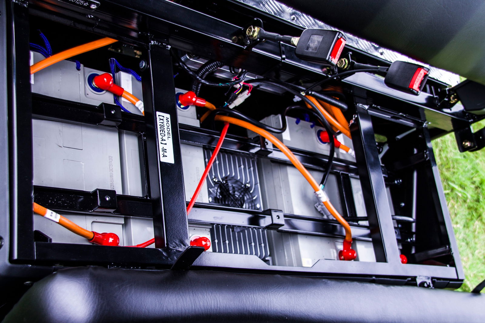 TrailMaster Taurus 80ED-U 4-Seat Electric Golf Cart with Dump Bed, 72 Volt, Aluminum Alloy Wheels - Image 13