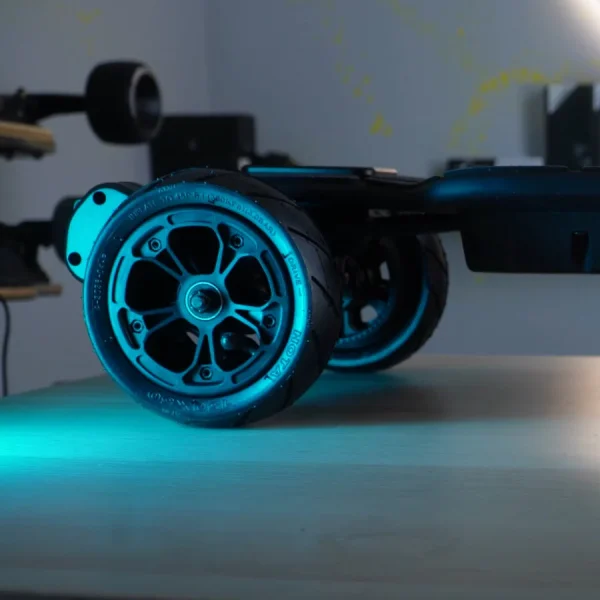 B-ONE Balrog X Belt Drive Electric Skateboard - Black / BALROG X Bamboo 2-In-1 (AT 6inch) + (GT 120mm RED) - Image 15