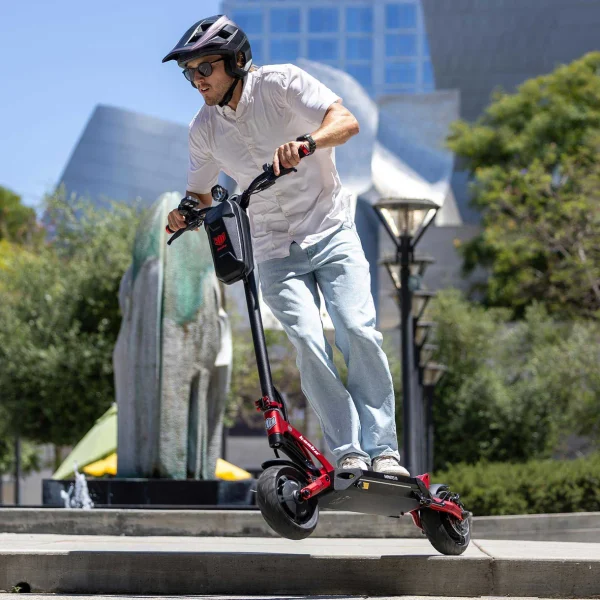 Kaabo Mantis 10 Lite Dual Motor Electric Scooter - Image 13