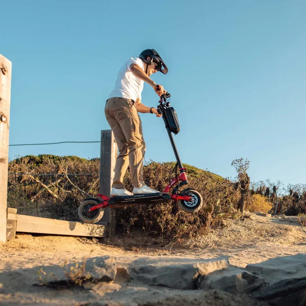 Kaabo Mantis 10 Lite Dual Motor Electric Scooter - Image 7