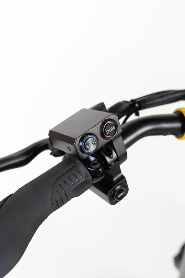 VSETT 11+ Super 72 Electric Scooter - Image 2